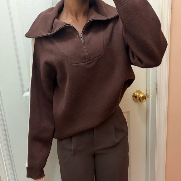 Women's Brown Quarter-zip sweater - Picture 2 of 4